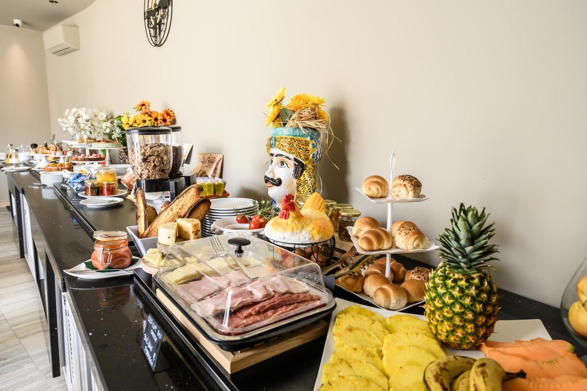 Baitan Hotel Марсала Екстериор снимка